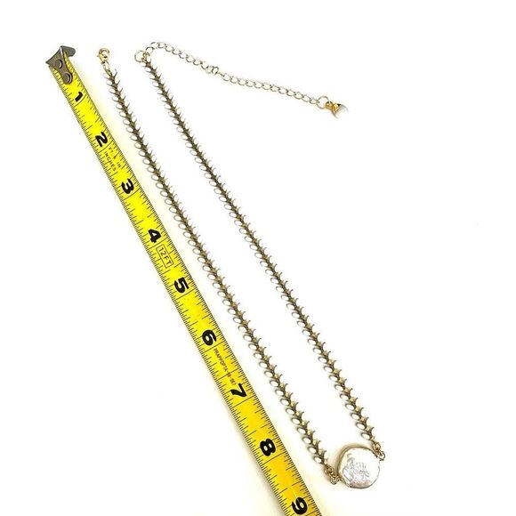 Abalone pendant necklace with white beaded chain - Picture 7 of 11